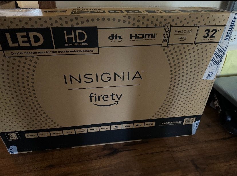 Insignia 32” TV