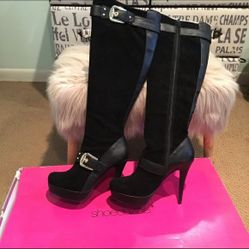 ShoeDazzle Lourdes boots size 10