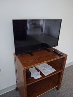 32 " Inch Insignia TV