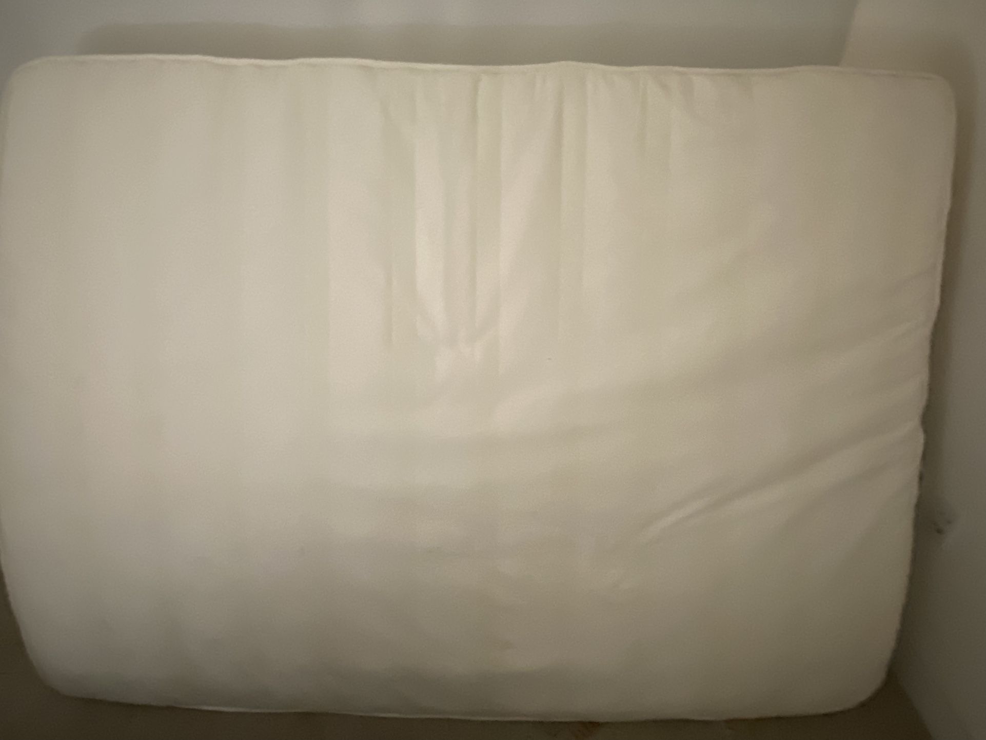 Naturepedic Organic Cotton Queen Sized Mattress (6 Years Of Use) No Bed Bugs