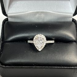 925 Sterling Silver Pear shaped CZ engagement ring size 6.5 New 