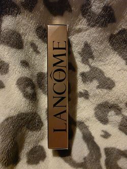 Lancôme Le 8 Hypnôse Serum-Infused Volumizing Mascara in shade 02 Noir De Jaïs