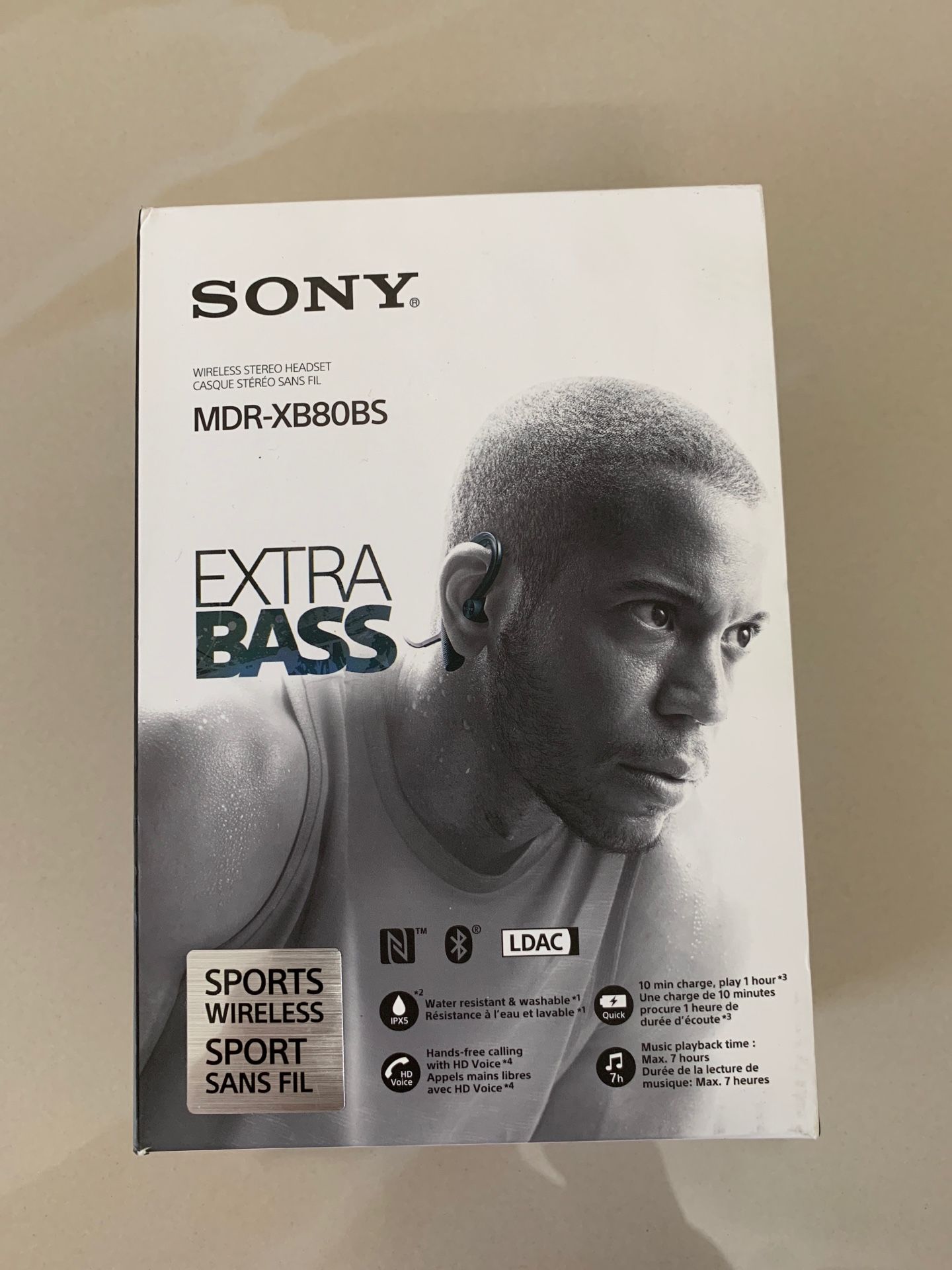 Sony Mdr-xb80bs extra bass wireless headphone