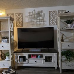 Mueble De Tele Y Dos Tores