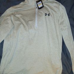 Underarmor Long Sleeve Shirt