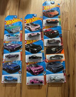 Hot Wheels Lot of 10