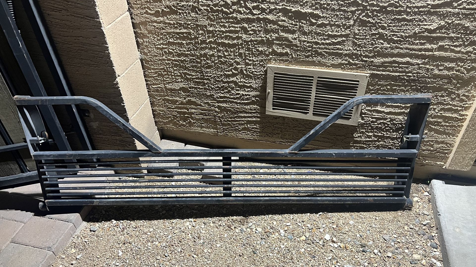 Chevy Silverado Fifth-Wheel / Ranch Style Tailgate 120 OBO