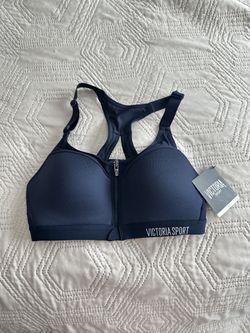 Victoria’s Secret incredible lightweight sport bra