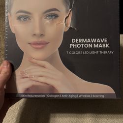 VogueNow Dermawave Photon Mask