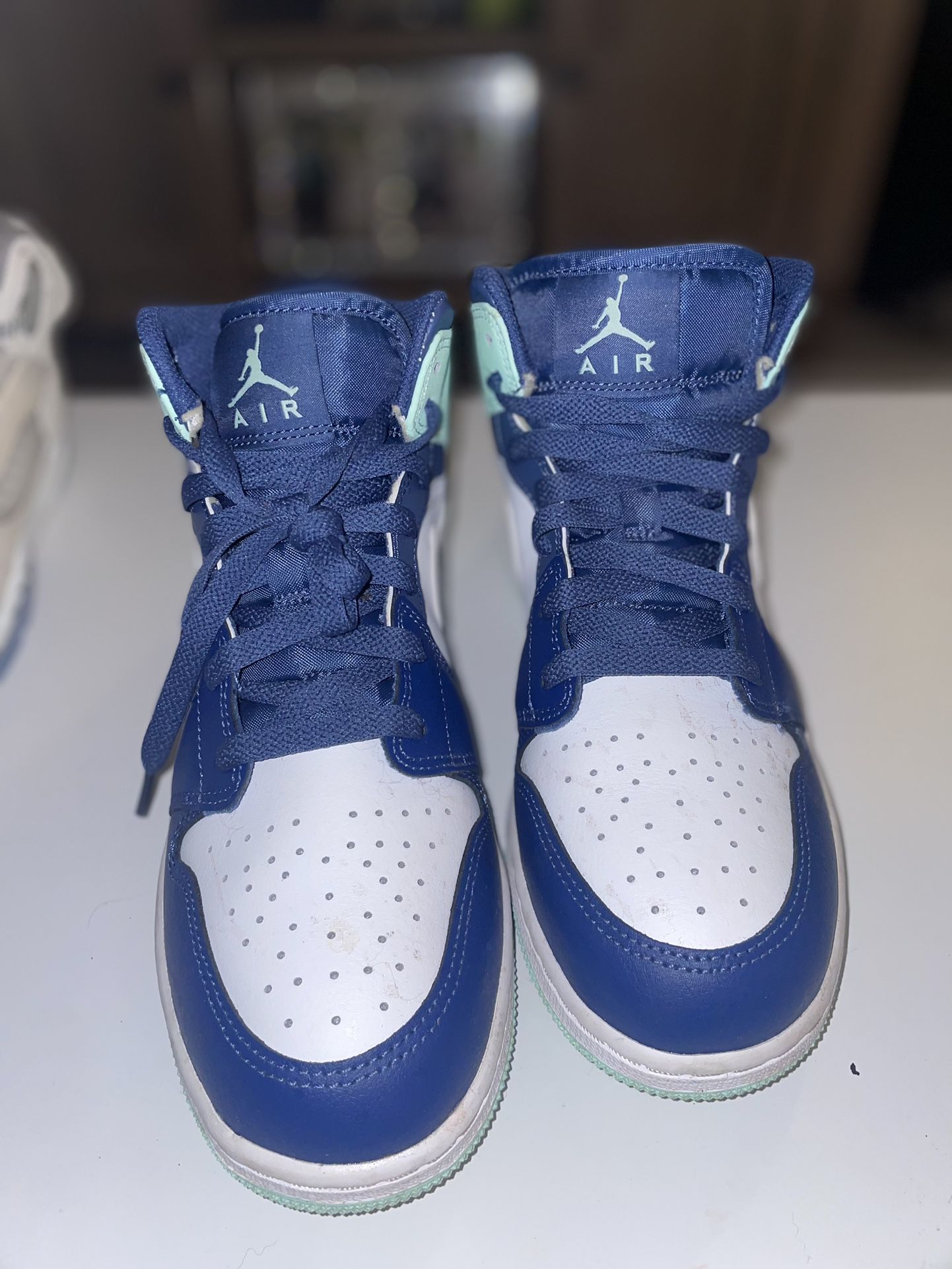 Air Jordan 1 Mid “blue Mint” 
