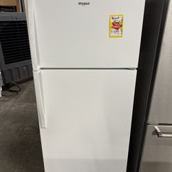 Whirlpool 28 in. 14.3 Cu. Ft. White Top Freezer Refrigerator