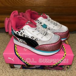 Girls Shoes Size 5C