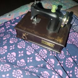 Music Box - Sewing Machine