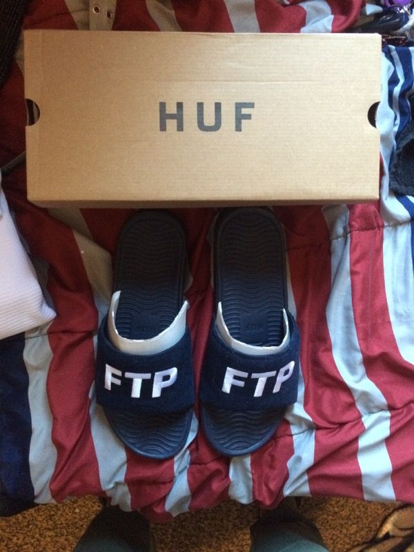 FTP HUF SLIDES SLIPPERS SANDALS