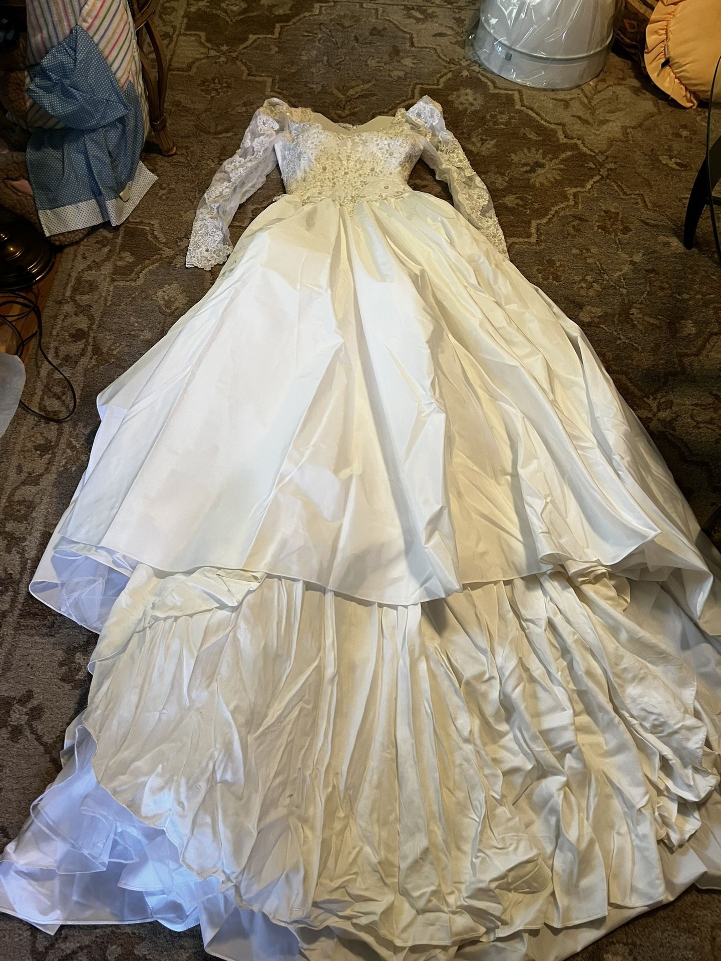 Vintage size 3 through five wedding dress