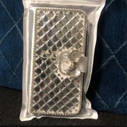 iPhone 12 Glamorous Wallet Case 