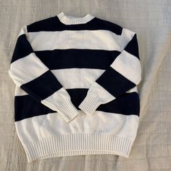 Brandy Melville Sweater 