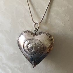 Heart Pendant necklace sterling silver, engraved snail ,puffed heart, 18” chain,13.59 grams