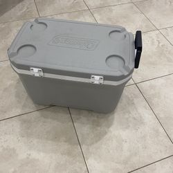 Coleman  52-Quart Hard Cooler For Camping 