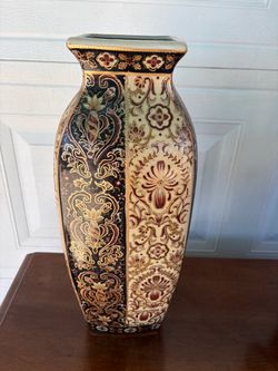 Large Decorative Ceramic Vase Floral Gold Detail