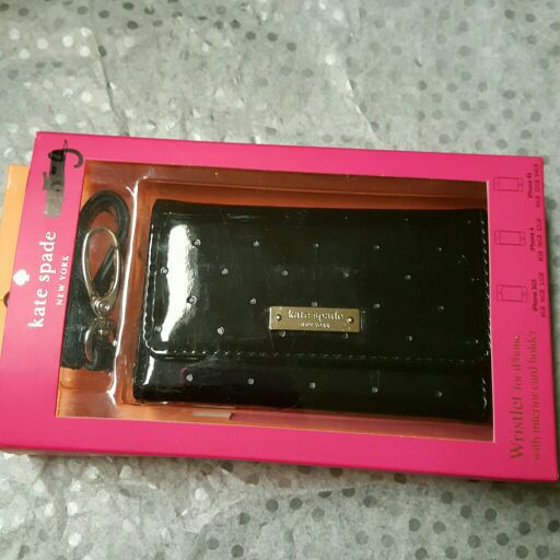 Kate spade wristlet for iPhone 5