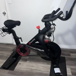Peloton Bike 