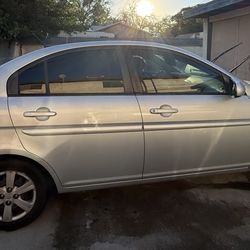 2011 Hyundai Accent