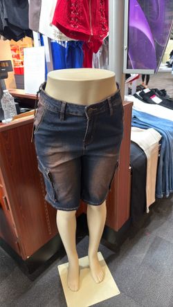 Available size Small, Medium, and Large