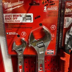 Milwaukee 2 Pcs 6” & 10”adjustable Wrench Set