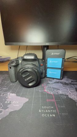 Canon eos t7i w 50mm STM 1.8
