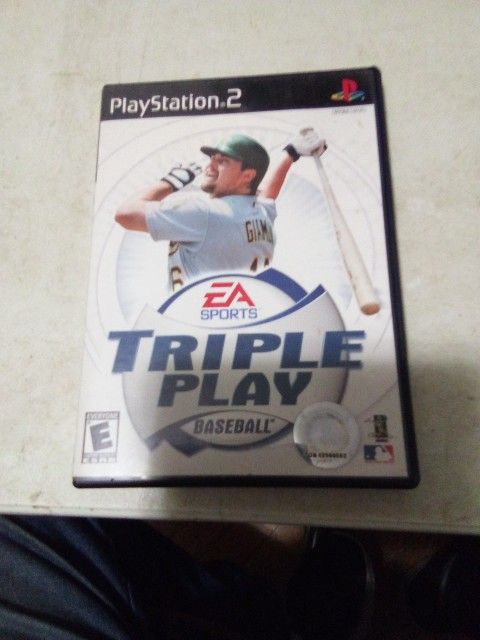 TRIPLE PLAY BASEBALL