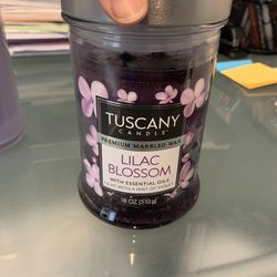 Tuscany Candle - Lilac Blossom 