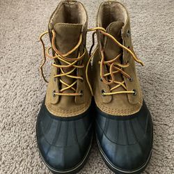 Men’s Sorel Snow Boots Size 8
