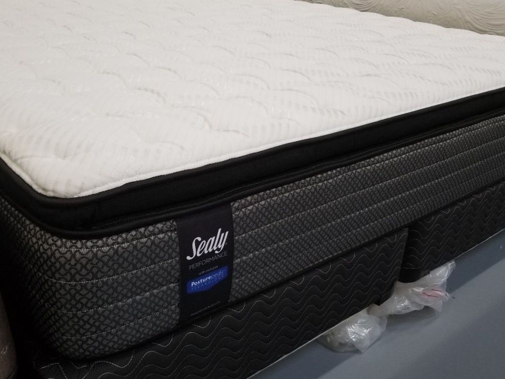 King Sealy Posturepedic Firm Pillowtop Mattress And Box Spring Set
