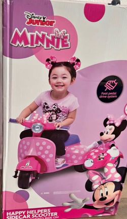 Minnie Mouse scooter