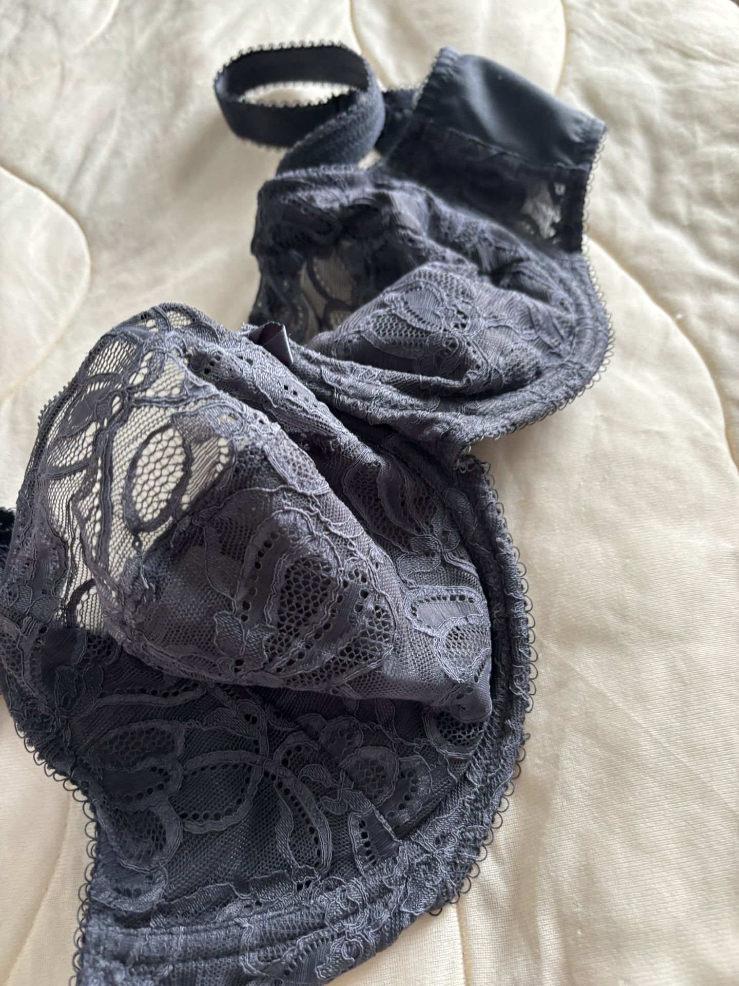 FANTASIE GRAY LACE BRA Galleria Area