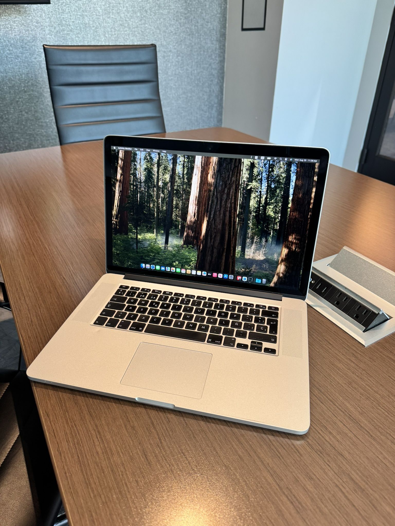 MacBook Pro 15-inch Retina With macOS Sequoia