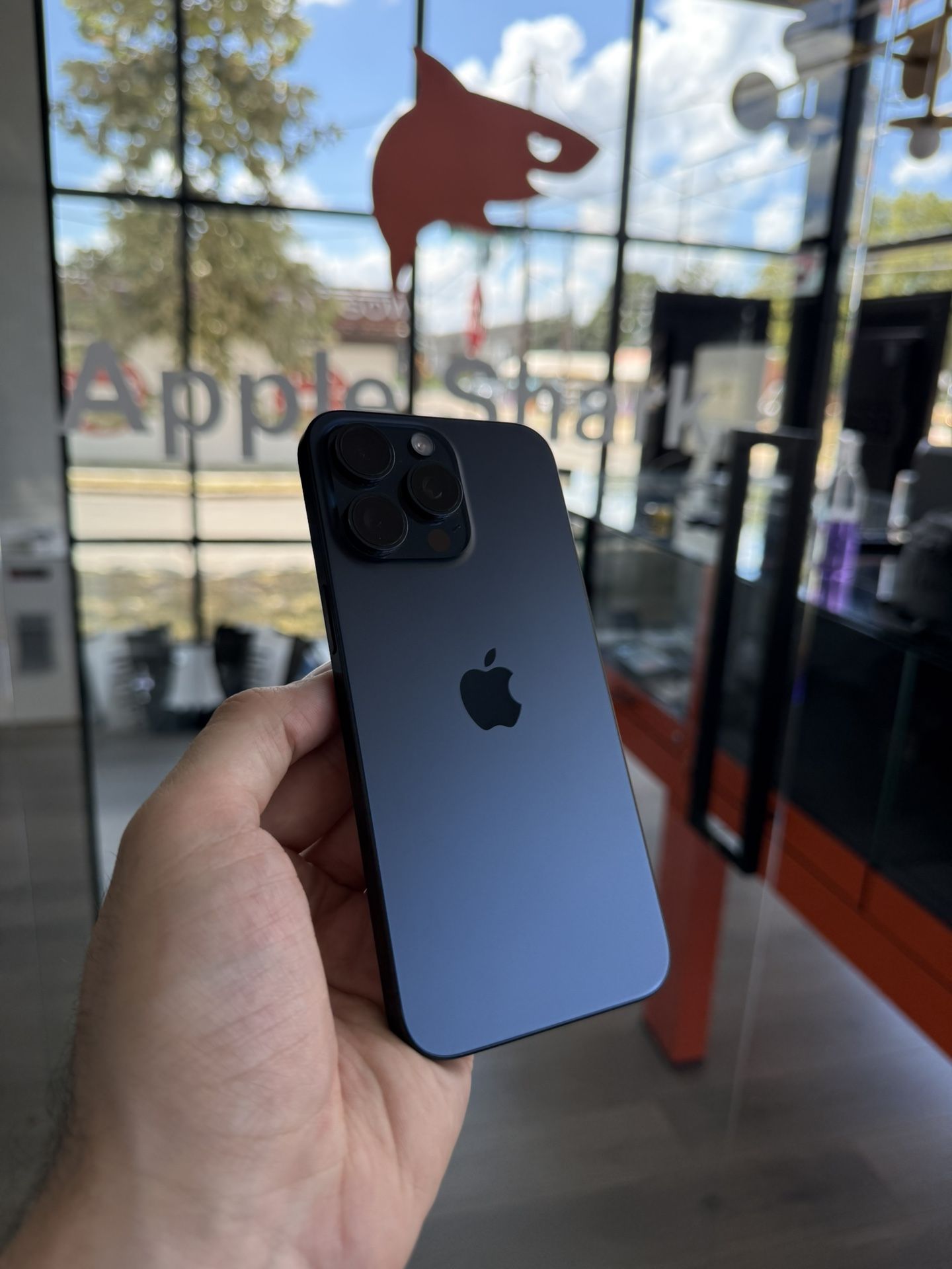 Apple iPhone 15 Pro Max 256GB AT&T/Cricket 90 day warranty! We offer financing!