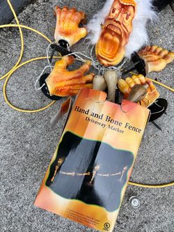 2 vintage outdoor Halloween decorations