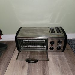 Ginnyz 4 Slice Oven/2 Slice toaster On Top