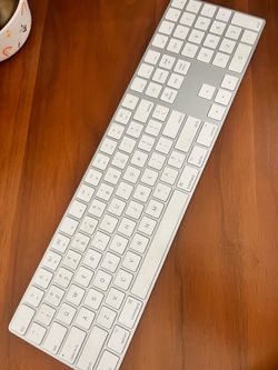 Apple Magic Keyboard with Numeric Keypad