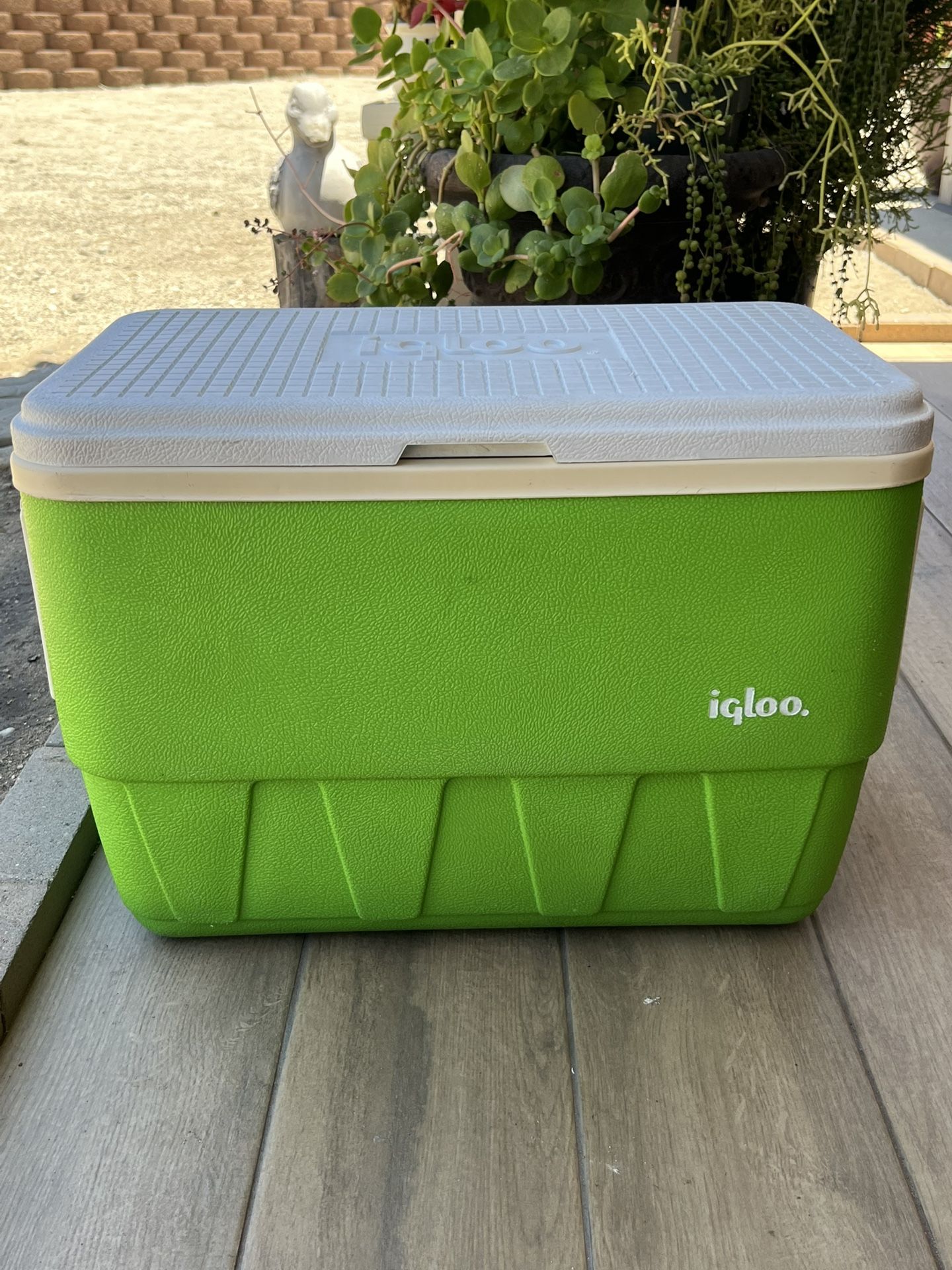 Beautiful Cooler.