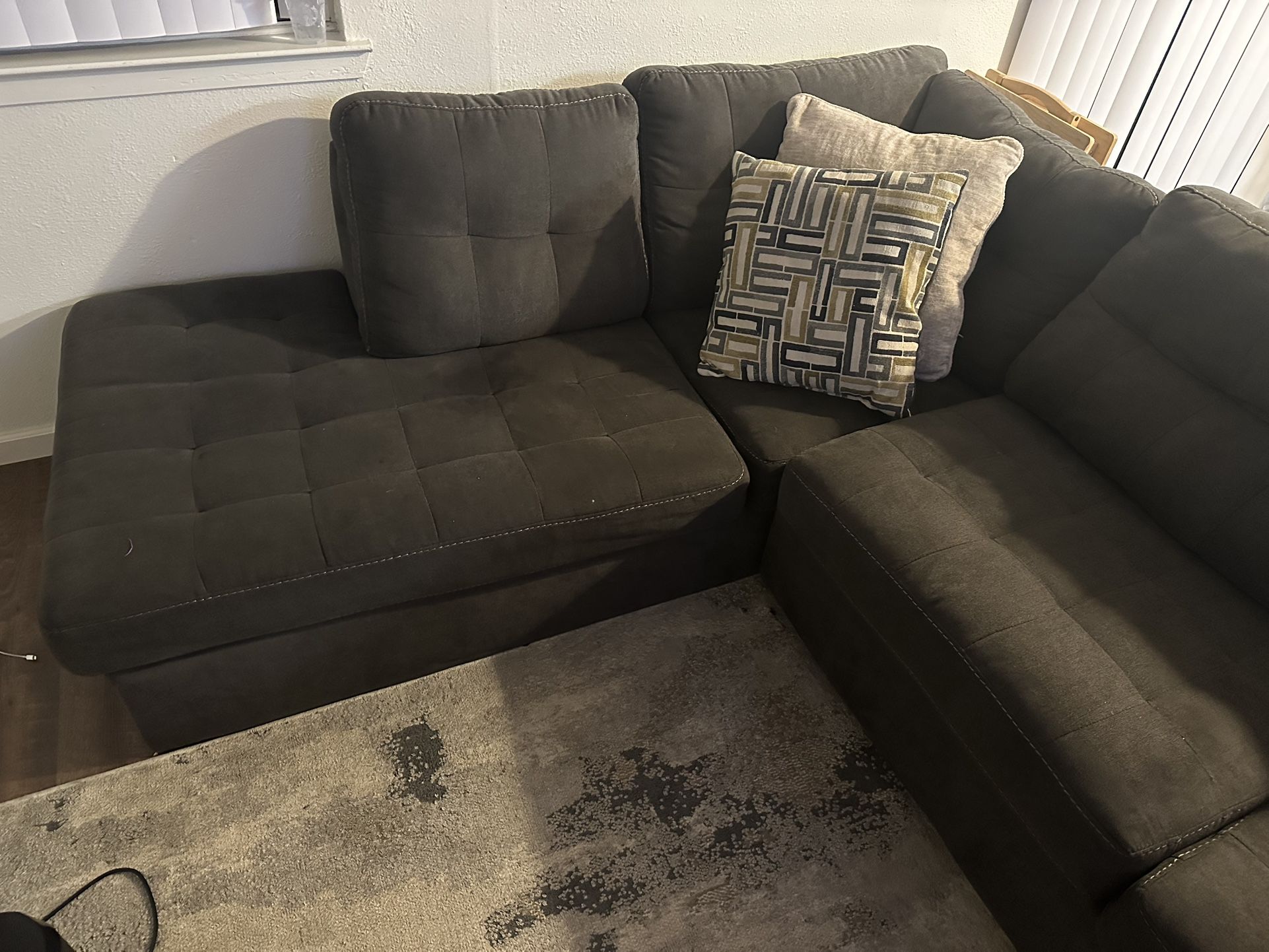 Grey 2 Piece Sectional