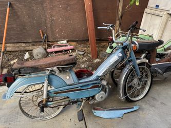 1979 Moto Becane Mobylette Moped