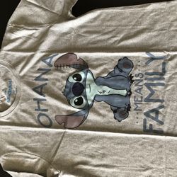 New Disney LILO And Stitch T-shirt Size Large 