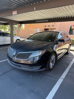 2014 Lincoln MKS