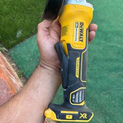  DEWALT 20V MAX XR Cordless Brushless Angle Grinder