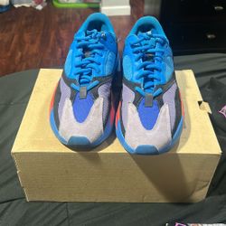 Yezzy 700 