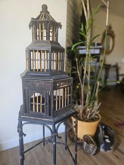 Vintage 3 Tiered Decorative Birdhouse on Stand