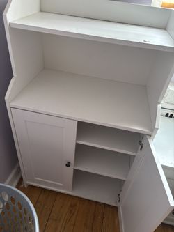 Shelf’s And Vanity 